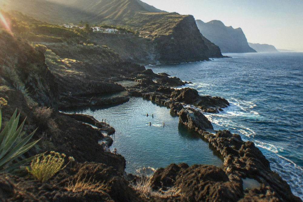 Rocky cove with natural swimming pools along the Teno coast near Buenavista del Norte